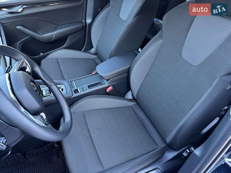 Лифтбек Skoda Octavia 2024 в Каменском