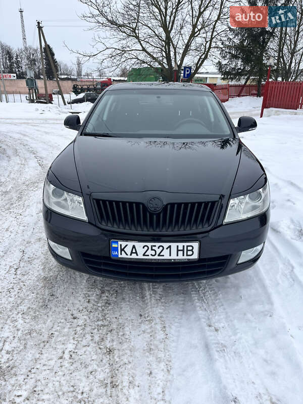 Лифтбек Skoda Octavia 2012 в Любаре