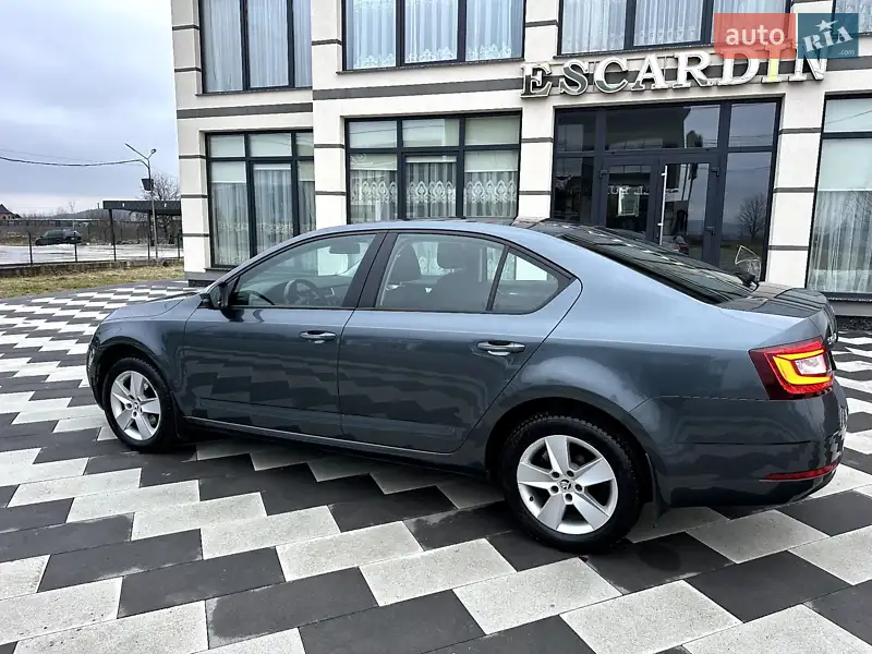 Skoda Octavia 2018 VIN TMBAJ2NE9JB009268 фото оголошення 11 з 75