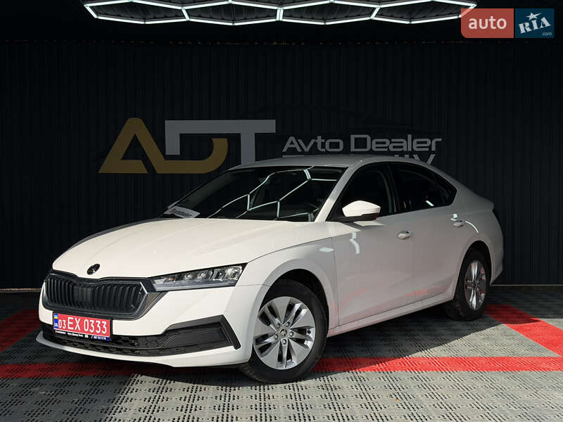 Лифтбек Skoda Octavia 2022 в Тячеве