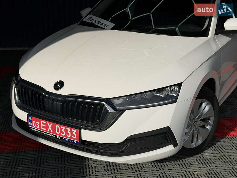 Лифтбек Skoda Octavia 2022 в Тячеве