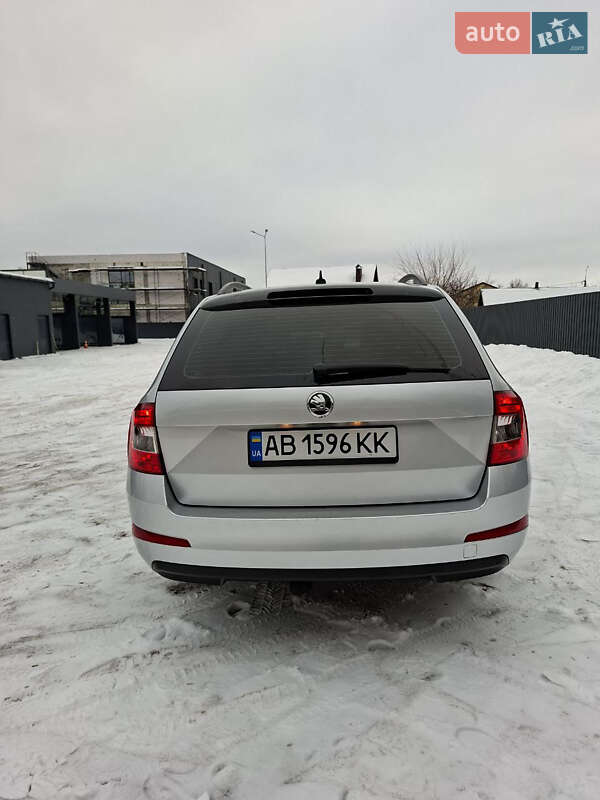 Универсал Skoda Octavia 2014 в Виннице