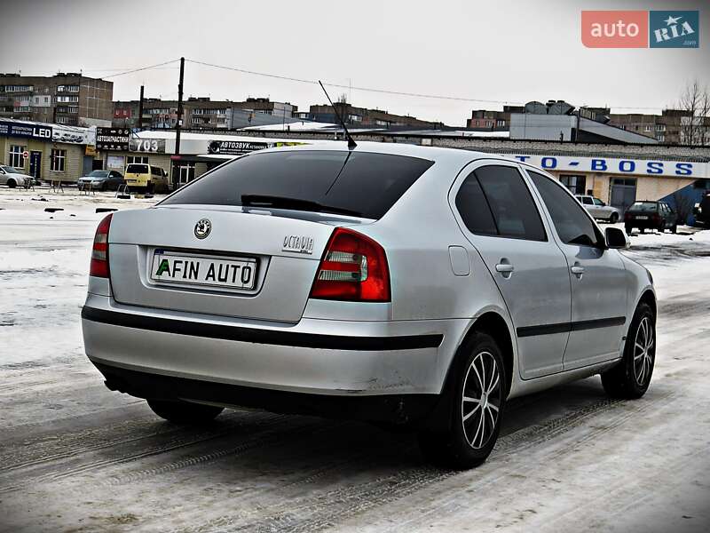 Лифтбек Skoda Octavia 2008 в Черкассах
