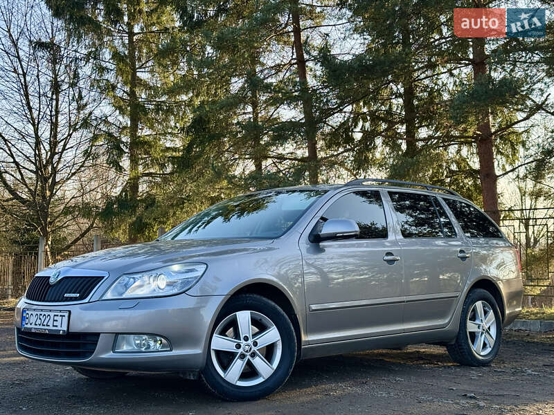Универсал Skoda Octavia 2011 в Дрогобыче