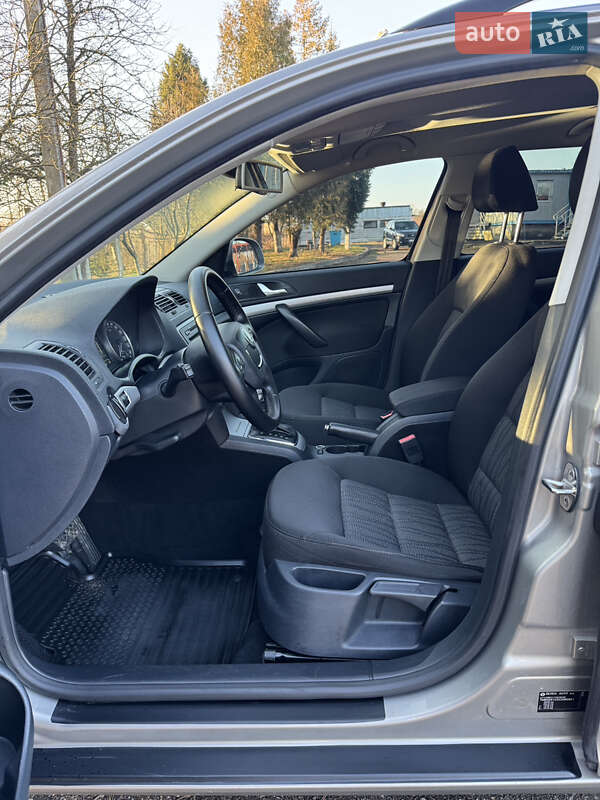 Универсал Skoda Octavia 2011 в Дрогобыче