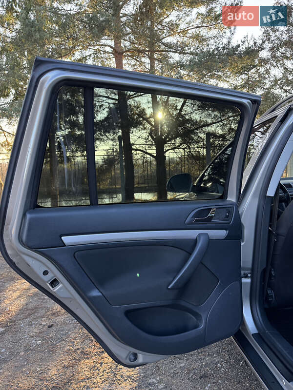 Универсал Skoda Octavia 2011 в Дрогобыче