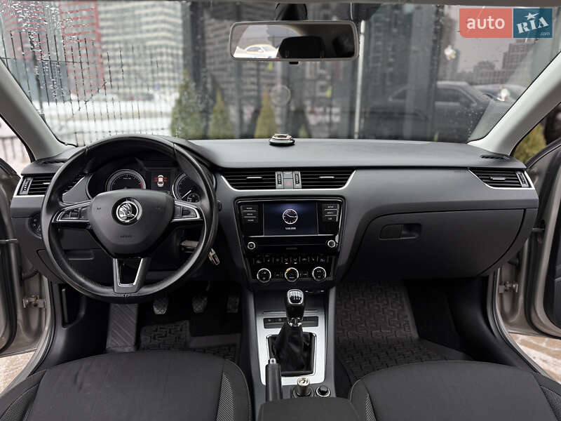 Лифтбек Skoda Octavia 2017 в Киеве фото 17 Лифтбек Skoda Octavia 2017 в Киеве