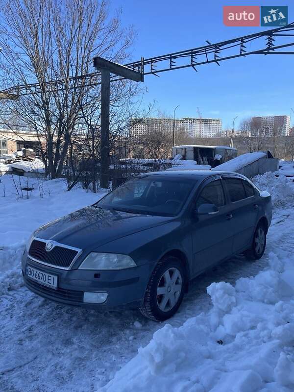 Лифтбек Skoda Octavia 2004 в Тернополе фото Лифтбек Skoda Octavia 2004 в Тернополе