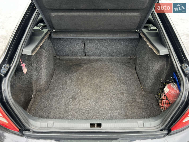 Лифтбек Skoda Octavia 2008 в Днепре