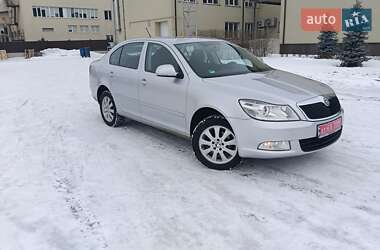 Лифтбек Skoda Octavia 2011 в Луцке