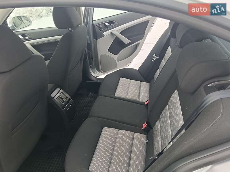 Лифтбек Skoda Octavia 2011 в Луцке фото 38 Лифтбек Skoda Octavia 2011 в Луцке