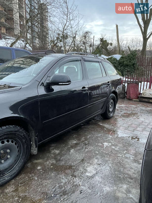 Универсал Skoda Octavia 2011 в Луцке фото 10 Универсал Skoda Octavia 2011 в Луцке