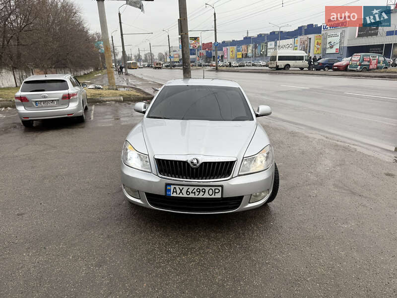 Лифтбек Skoda Octavia 2011 в Днепре фото 2 Лифтбек Skoda Octavia 2011 в Днепре