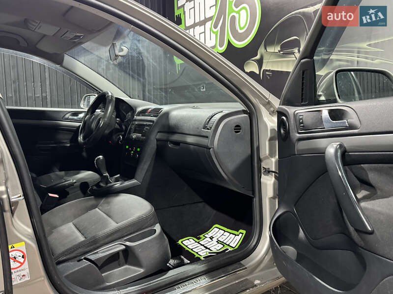 Лифтбек Skoda Octavia 2007 в Одессе фото 12 Лифтбек Skoda Octavia 2007 в Одессе