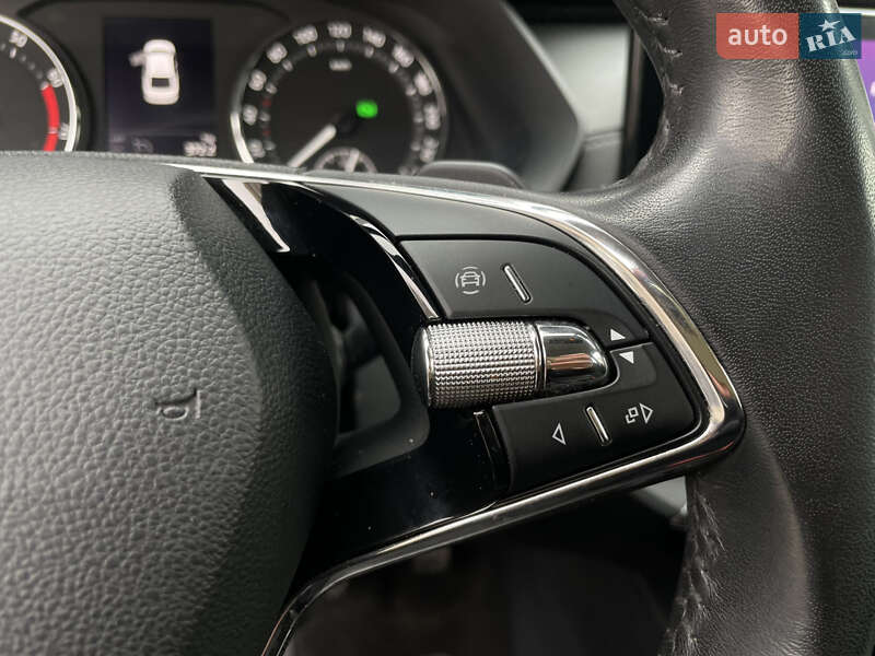 Лифтбек Skoda Octavia 2023 в Одессе