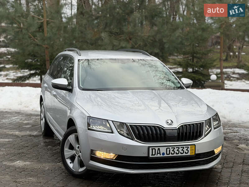 Универсал Skoda Octavia 2019 в Львове