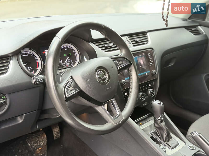 Универсал Skoda Octavia 2019 в Львове