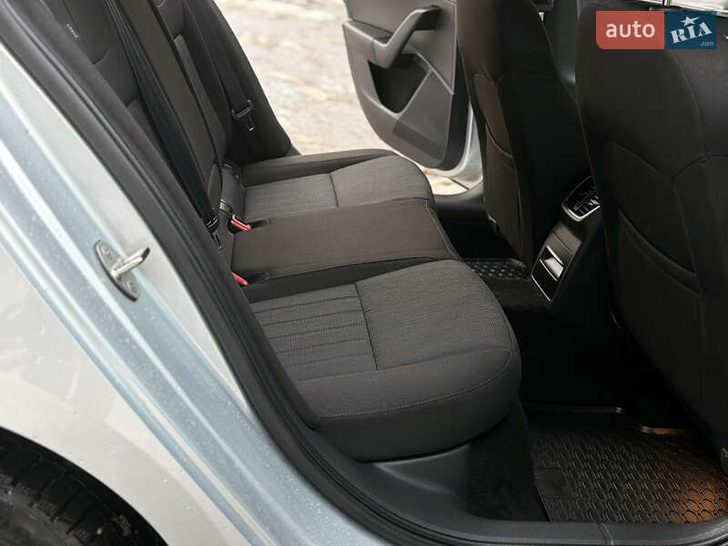 Универсал Skoda Octavia 2019 в Львове