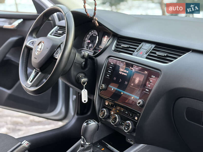 Универсал Skoda Octavia 2019 в Львове