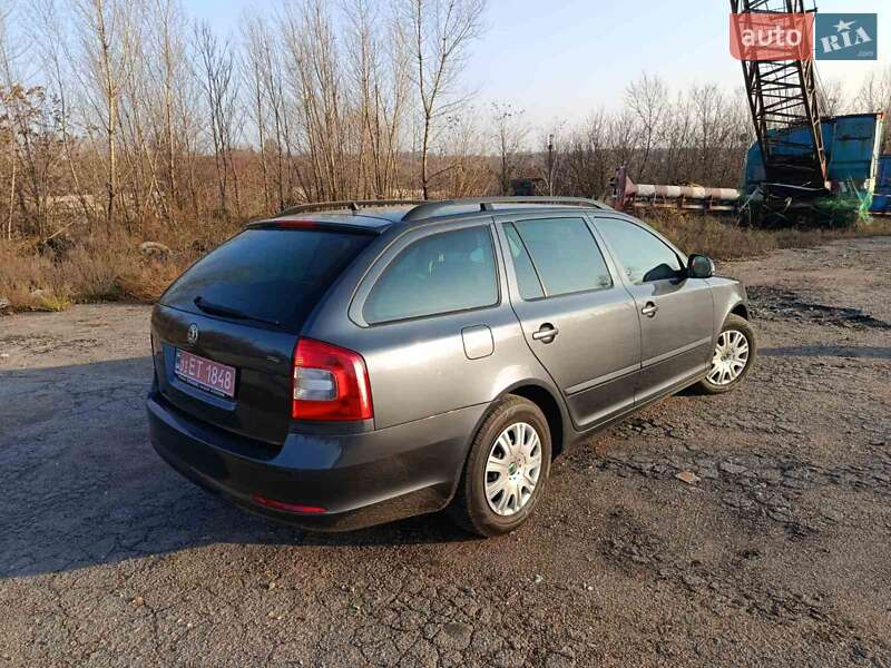 Универсал Skoda Octavia 2010 в Днепре