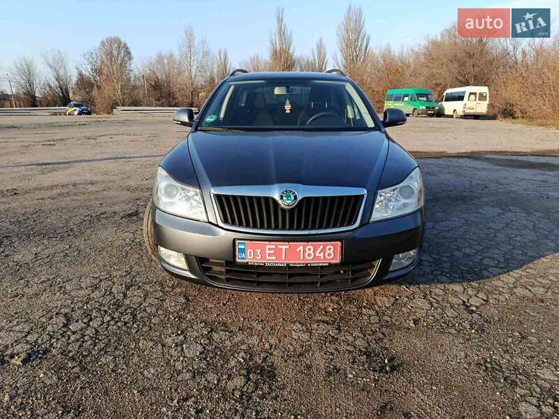 Универсал Skoda Octavia 2010 в Днепре
