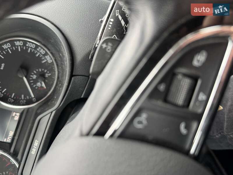 Универсал Skoda Octavia 2014 в Ровно фото 35 Универсал Skoda Octavia 2014 в Ровно