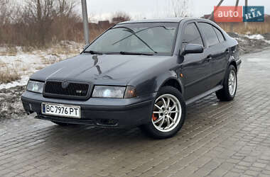 Ліфтбек Skoda Octavia 1998 в Жовкві
