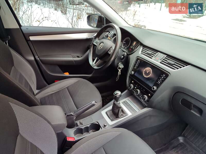 Универсал Skoda Octavia 2018 в Киеве
