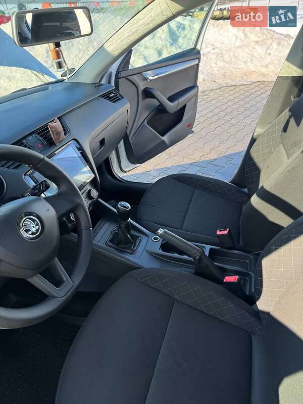 Лифтбек Skoda Octavia 2019 в Умани фото 24 Лифтбек Skoda Octavia 2019 в Умани