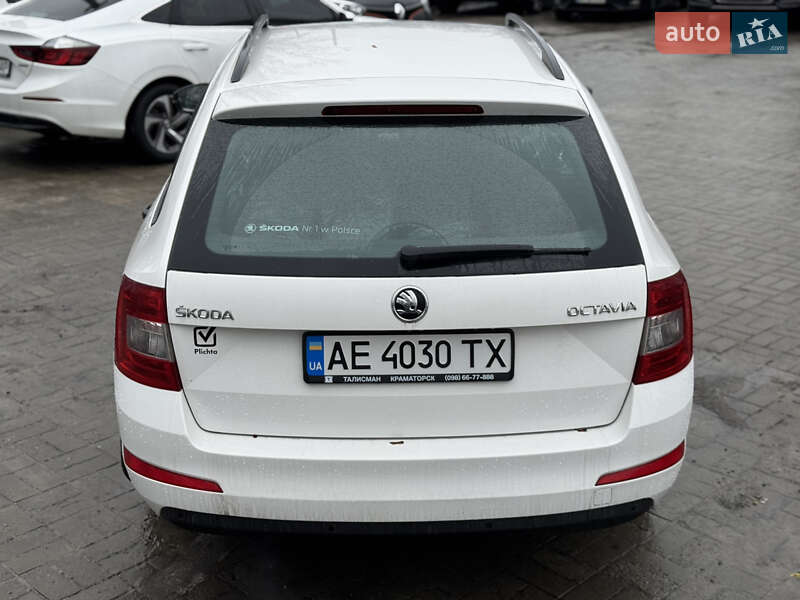 Универсал Skoda Octavia 2015 в Днепре фото 8 Универсал Skoda Octavia 2015 в Днепре