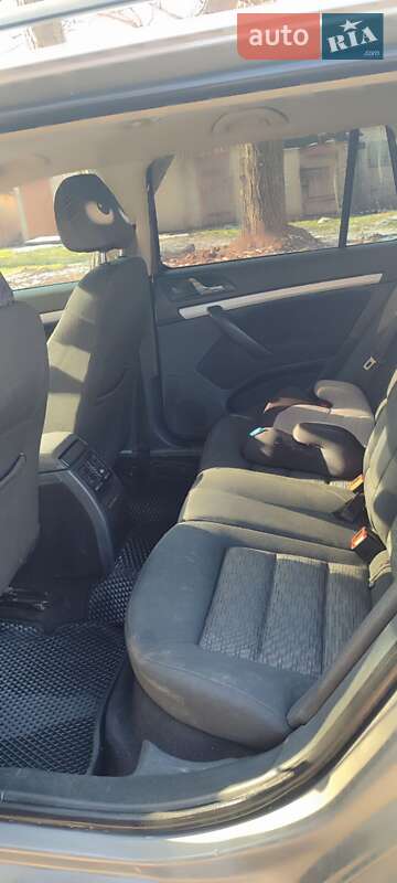 Универсал Skoda Octavia 2010 в Кривом Роге