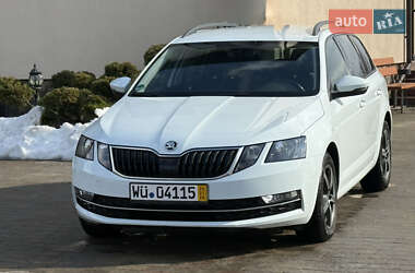 Универсал Skoda Octavia 2017 в Стрые