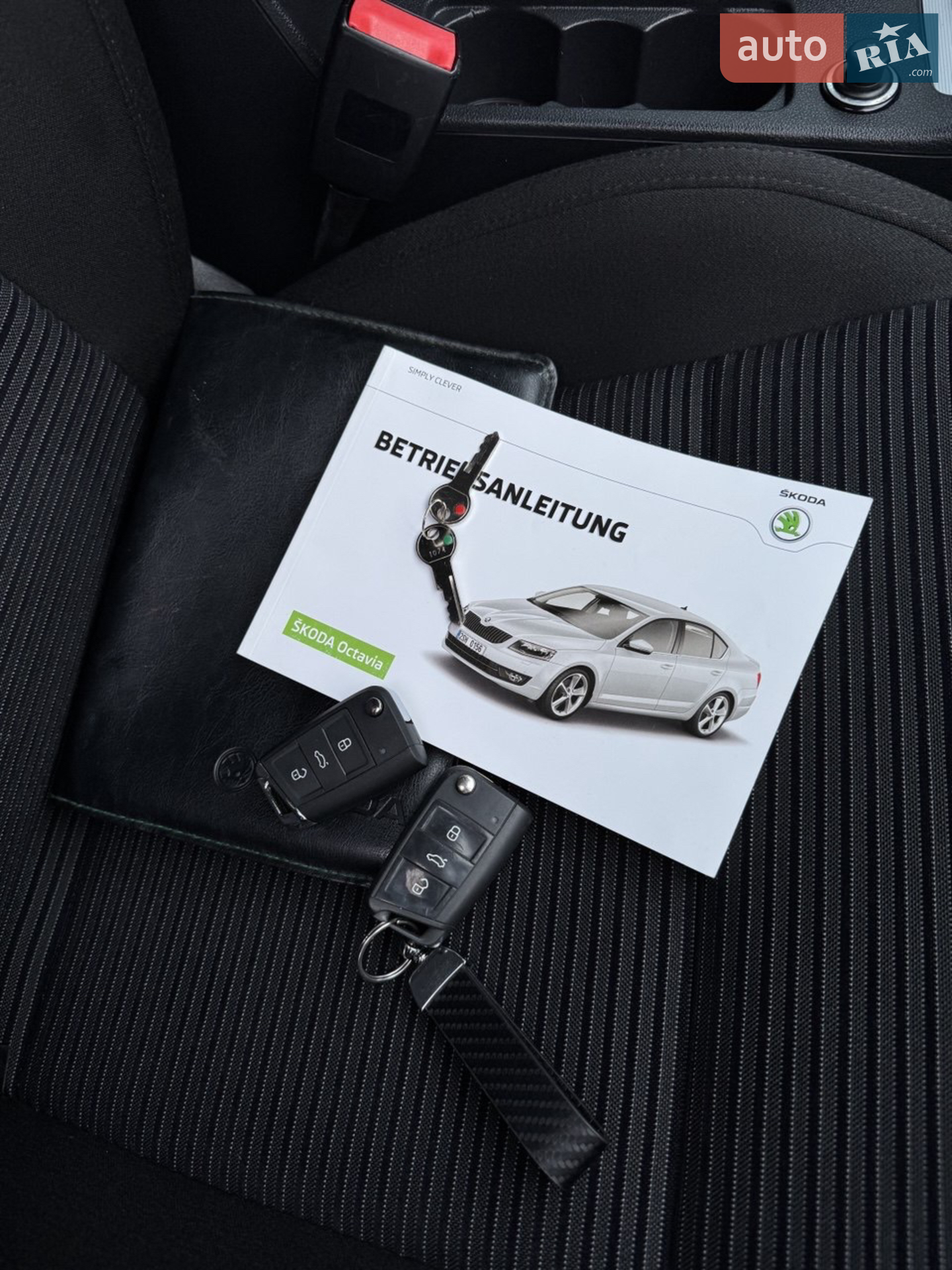 2016 Skoda Octavia - мініатюра 32