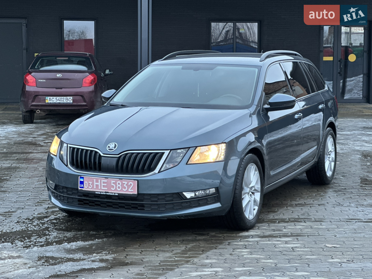 2011 Volkswagen Touran - мініатюра 22