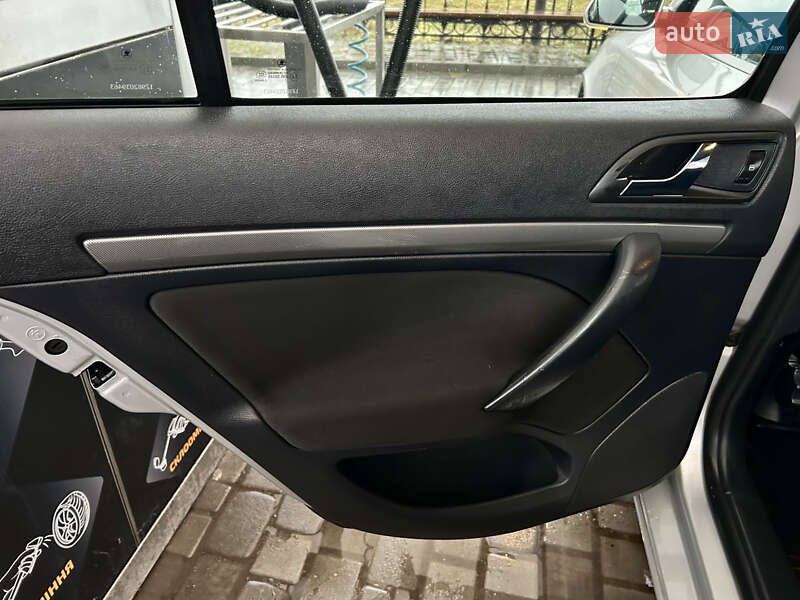 Лифтбек Skoda Octavia 2007 в Кременчуге