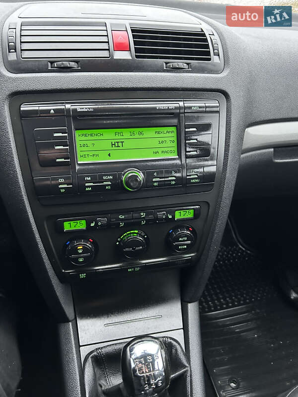 Лифтбек Skoda Octavia 2007 в Кременчуге