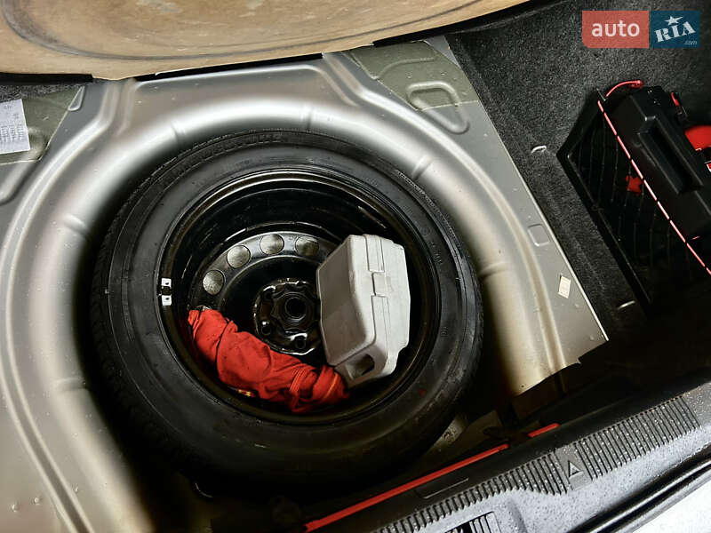 Лифтбек Skoda Octavia 2007 в Кременчуге