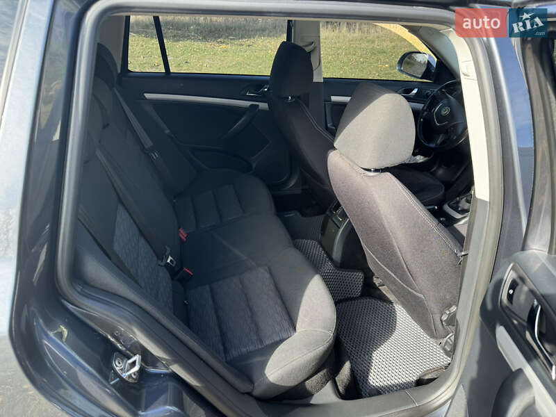 Универсал Skoda Octavia 2011 в Виннице