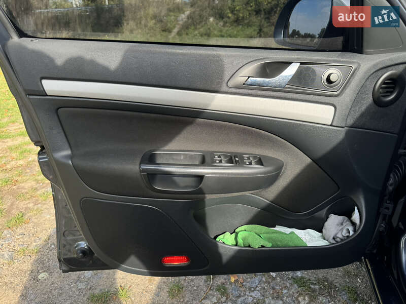 Универсал Skoda Octavia 2011 в Виннице