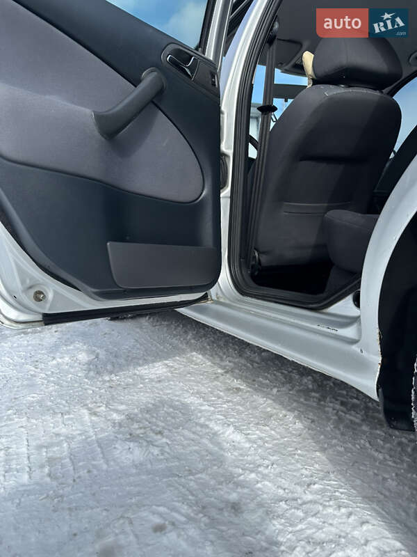 Универсал Skoda Octavia 2003 в Умани фото 12 Универсал Skoda Octavia 2003 в Умани