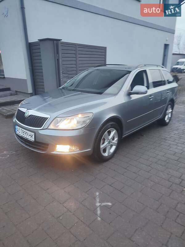 Универсал Skoda Octavia 2012 в Иршаве фото Универсал Skoda Octavia 2012 в Иршаве
