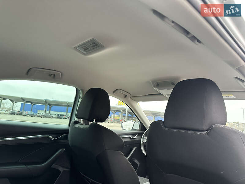 Лифтбек Skoda Octavia 2020 в Кривом Роге