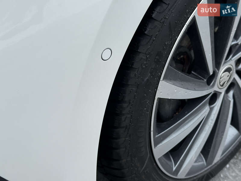 Лифтбек Skoda Octavia 2020 в Луцке