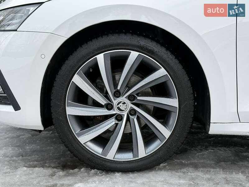 Лифтбек Skoda Octavia 2020 в Луцке