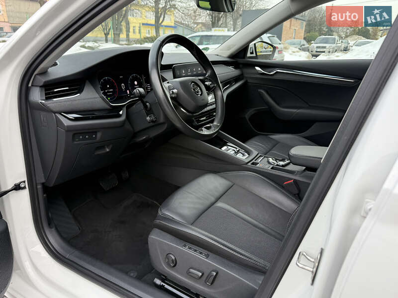 Лифтбек Skoda Octavia 2020 в Луцке