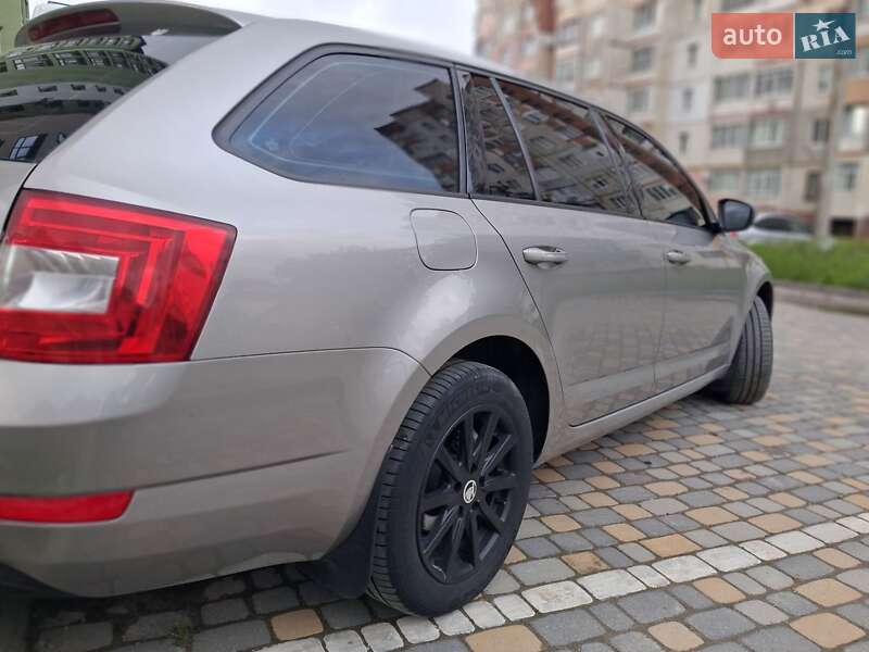 Універсал Skoda Octavia 2013 в Калуші