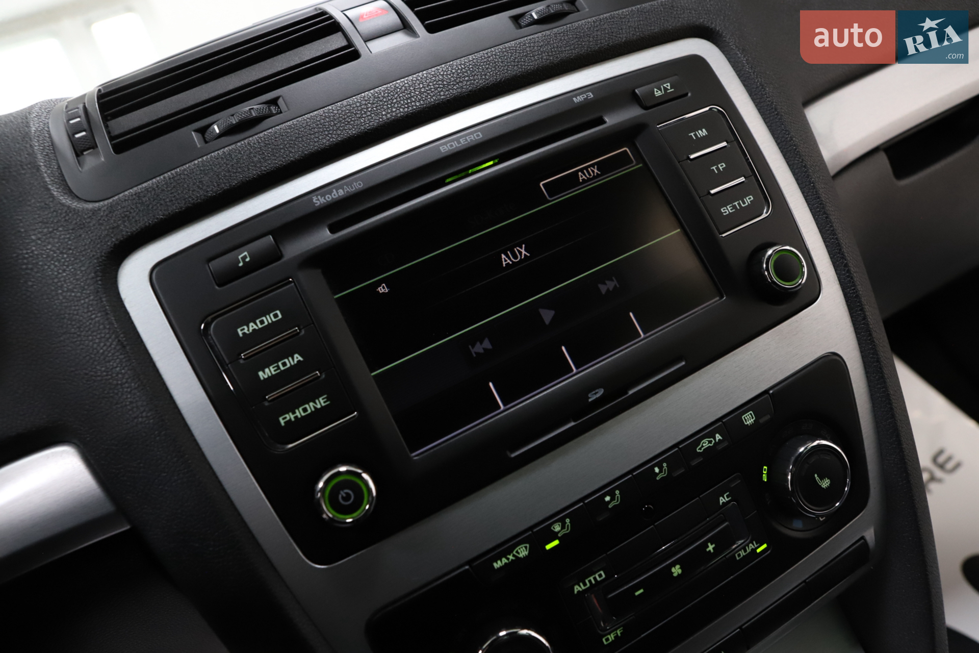 2013 Skoda Octavia - мініатюра 75