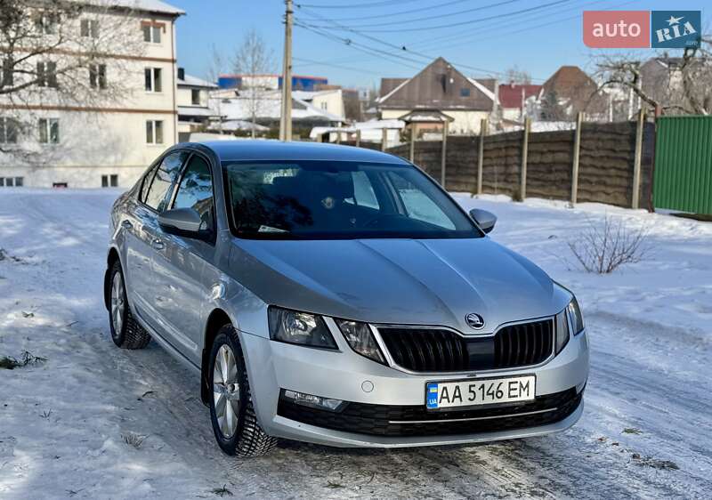 Лифтбек Skoda Octavia 2017 в Киеве фото 3 Лифтбек Skoda Octavia 2017 в Киеве