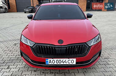 Лифтбек Skoda Octavia 2021 в Иршаве