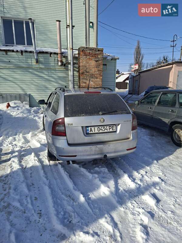 Универсал Skoda Octavia 2010 в Фастове